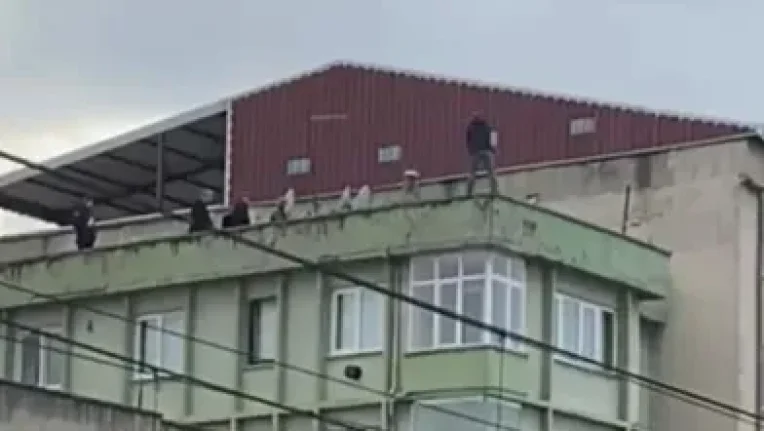 İnegöl'de İş Kazası: 61 Yaşındaki İşçi Devrilen Demirlerin Altında Kaldı